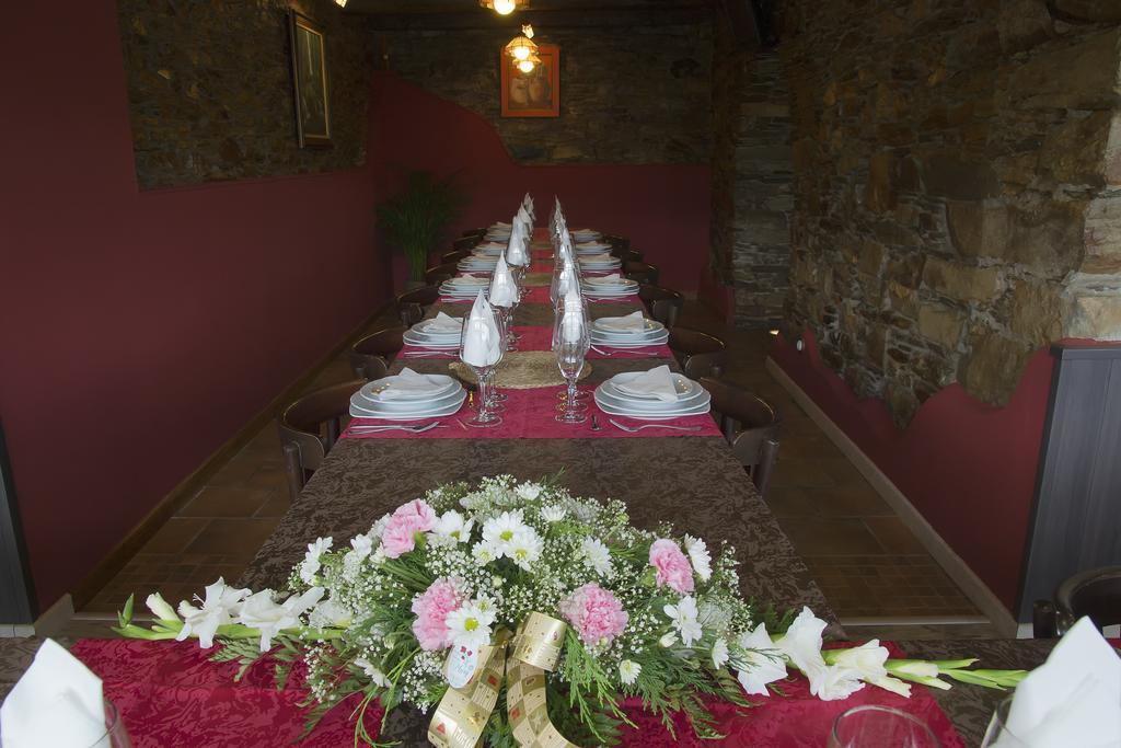 Hotel Rural El Torneiro Villayon ภายนอก รูปภาพ