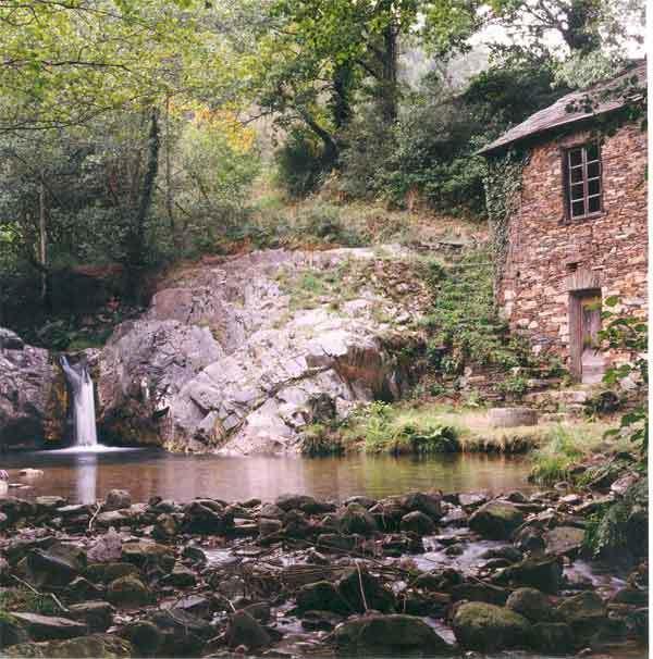 Hotel Rural El Torneiro Villayon ภายนอก รูปภาพ